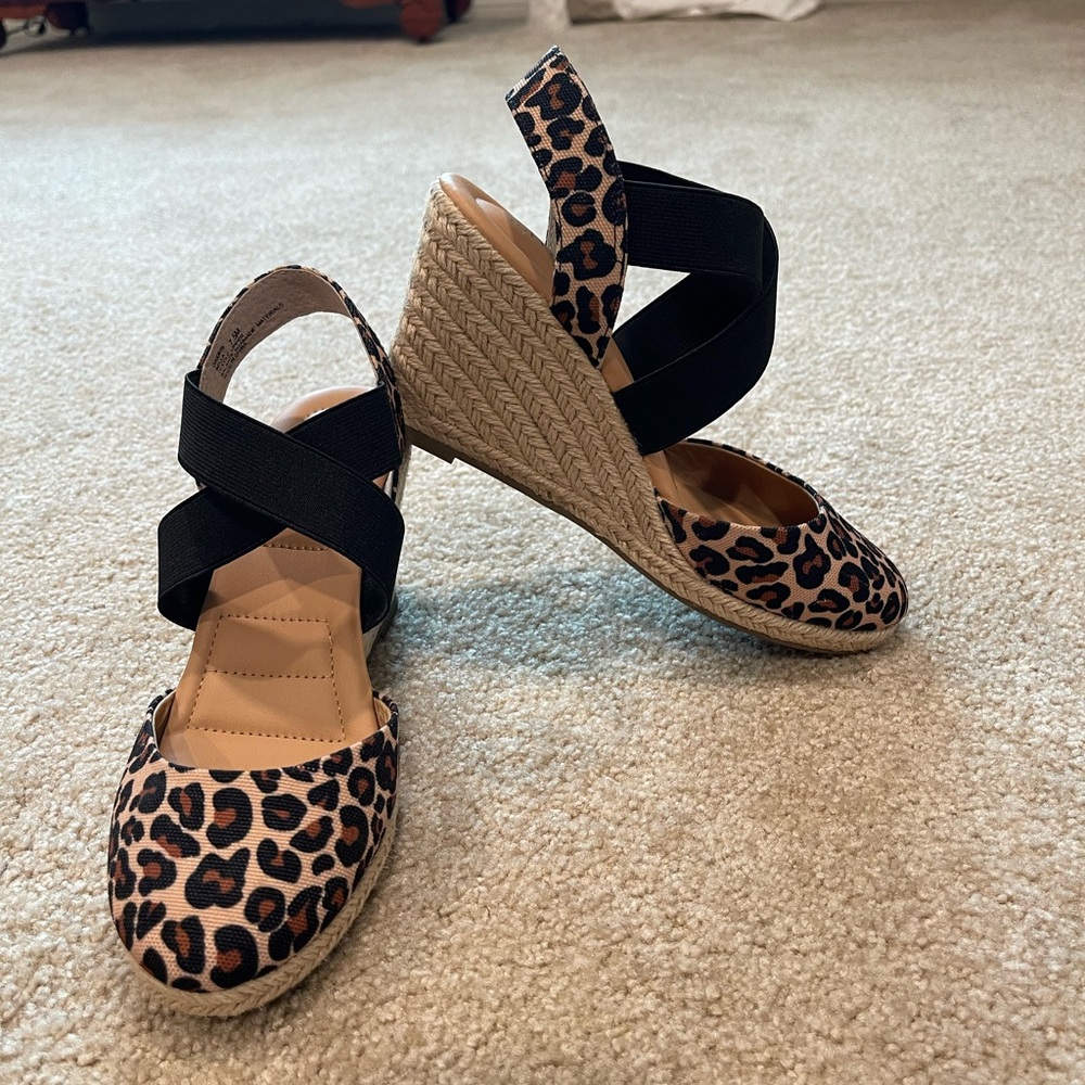 Me Too Leopard Print Wedges